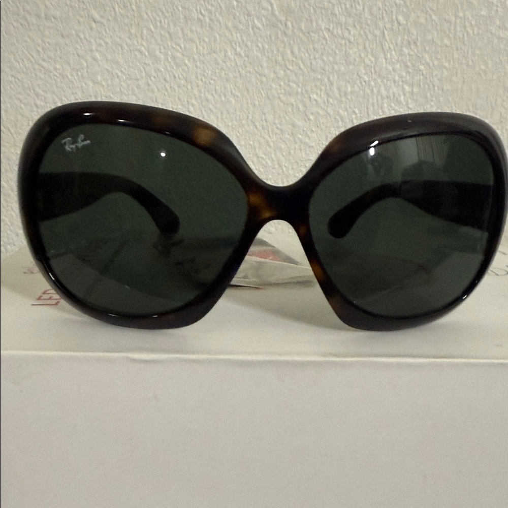Buy me❤️ ray bans, black Lens, big glasses, You need this for summer!